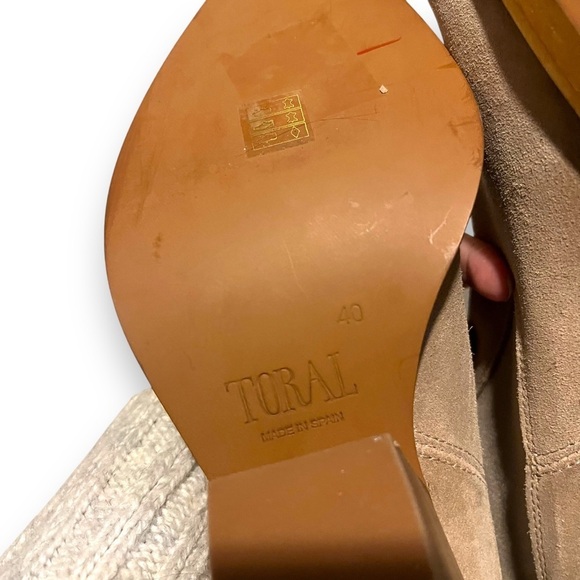 Toral Revolve Suede Ankle Booties Size 40 Western Beige Excellent Condition - Picture 6 of 6
